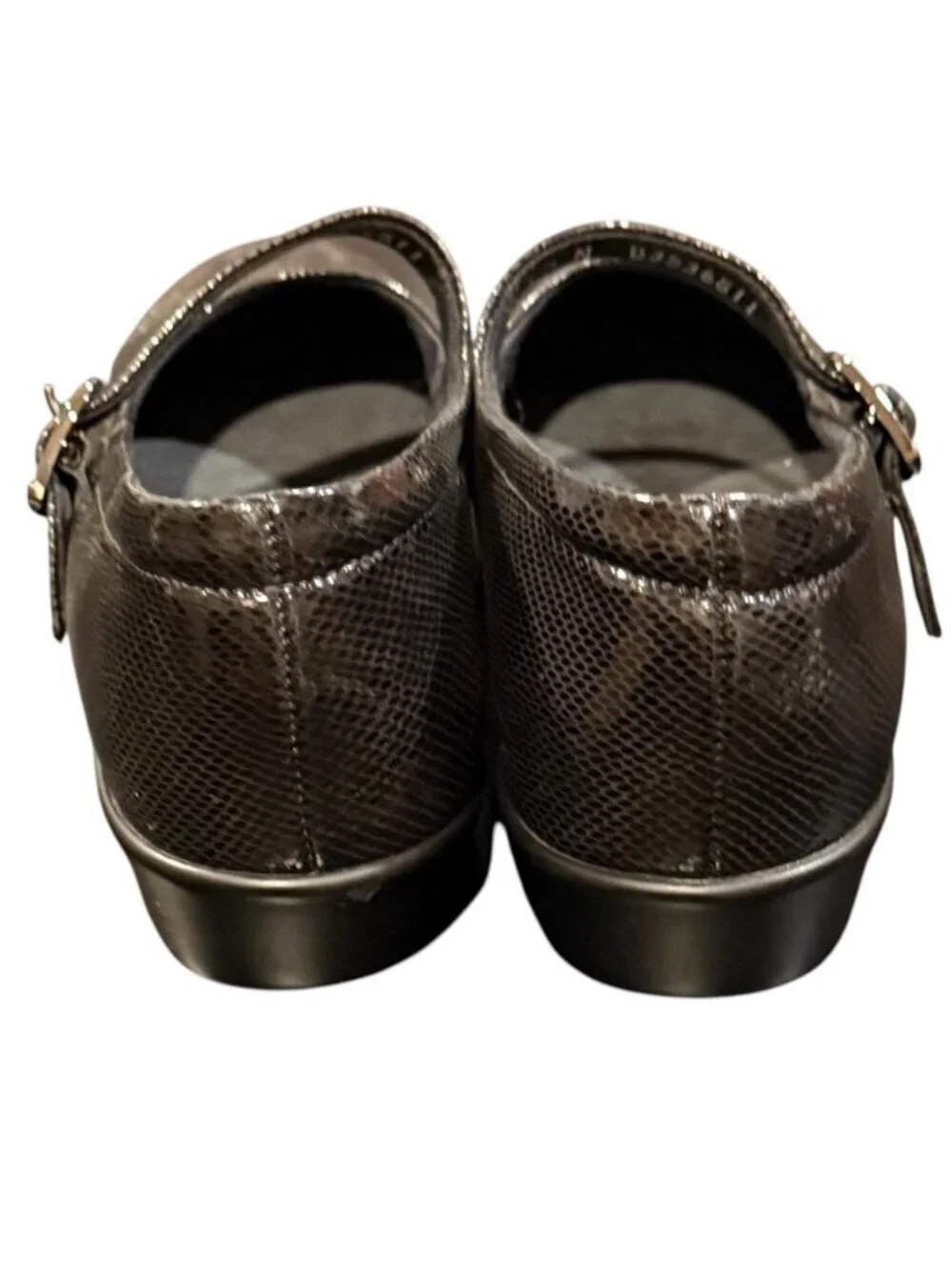 SAS Womens Size 7.5 Mary Jane Black Leather Snake Tripad Comfort EUC Flats Shoes